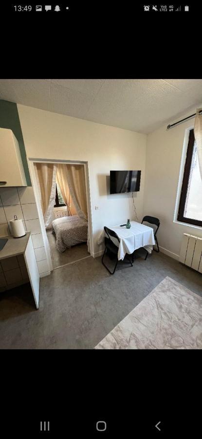 Appartamento T2 Proche Gare Avec Wifi 1Er Etage Chartres Esterno foto